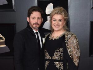 Kelly Clarkson is divorcing her husband, Brandon Blackstock. (Credit: Evan Agostini / Invision / AP)